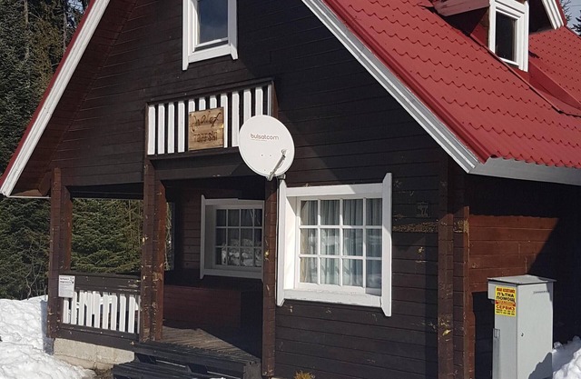 Superb chalet in the center of Borovets 3 minutes walk from
