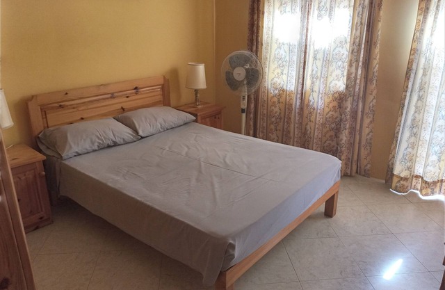 Superb seaview two bedroom apartment in Marsalforn