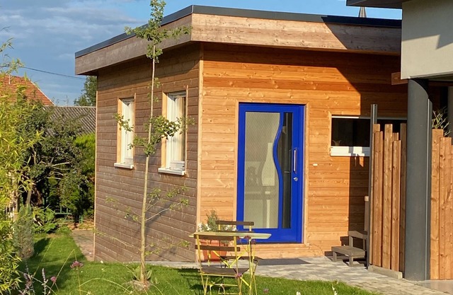 Superb suite with private Jacuzzi and garden for a relaxing stay in the countryside.