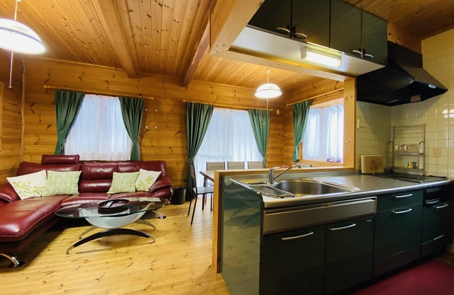Swiss Chalet Hakuba