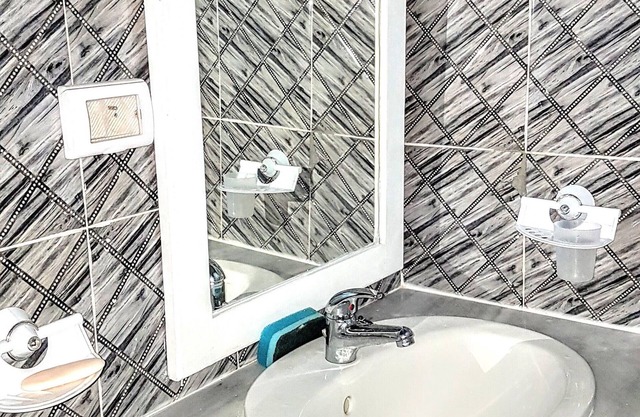 T 3 on the djerba corniche