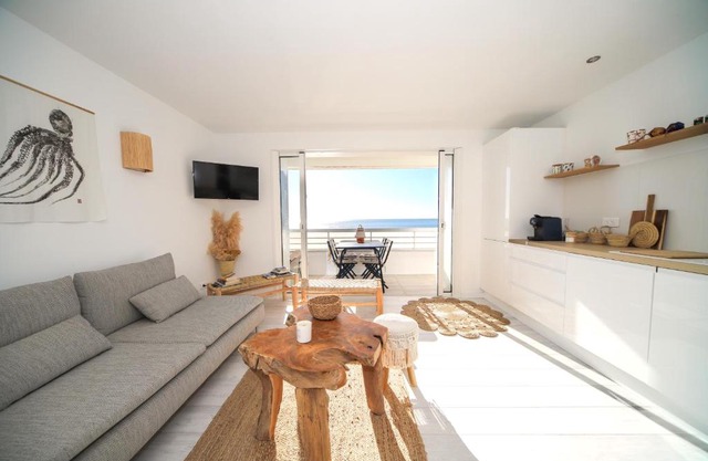 T3 Octopus Vue Mer Palavas Parking