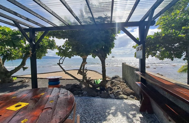 TAHITI - Motu Nono Beach View