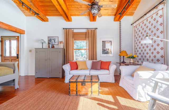 Take Me to the River: Stylish Cottage in Gorgeous Canyon on the Embudo River