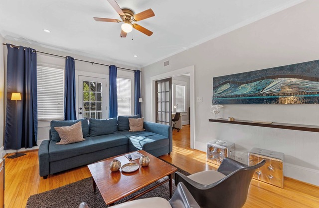 Tasteful Dilworth 2BR King Condo | Balcony | Walkable