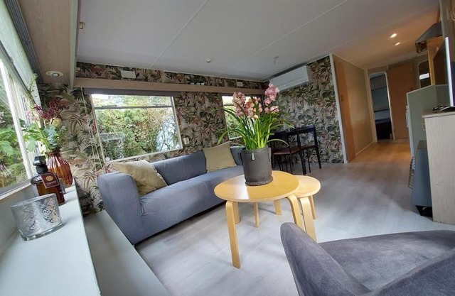 Te Huur: leuke 4-persoons Stacaravan op top locatie!