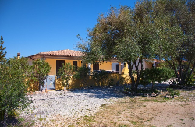 Terrace 300 m to the beach near Santa Lucia