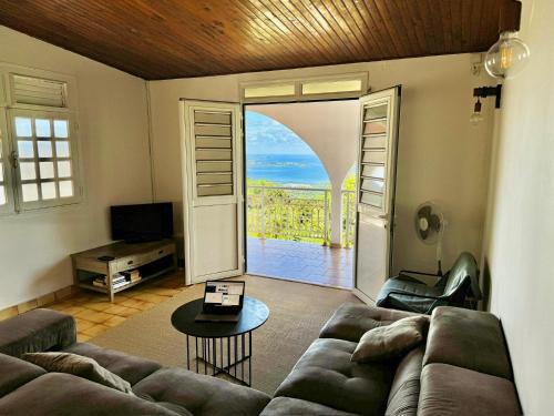 Terrasse Panoramique, Calme et Spacieux, Vue sur Mer