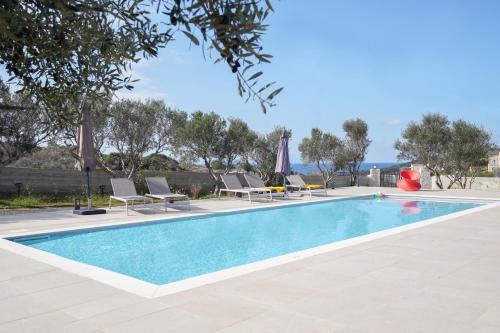 Tersanas Mare Pool Residence