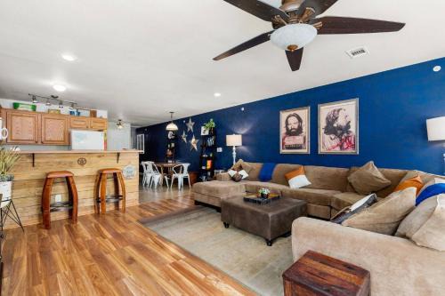 Texas Two-Step at Waterwheel