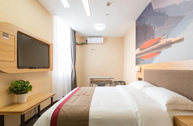 Thank Inn Chain Hotel Shanghai Songjiang District Yongfeng Road Store