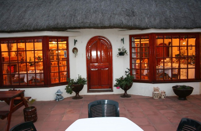 Thatchings Guest House