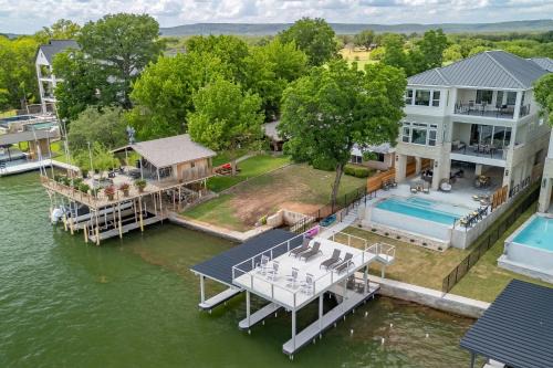 The 563 Villa with Concierge Services