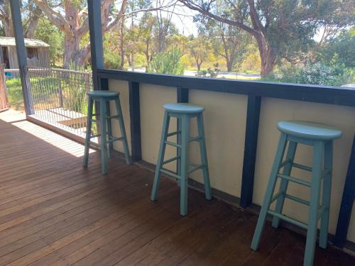 The Beach Cottage - close to beach and river mouth