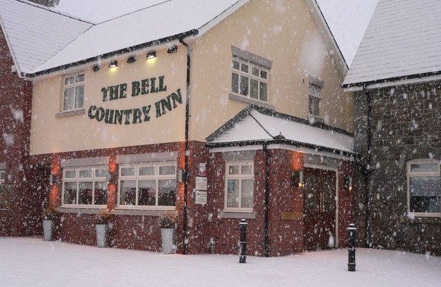 The Bell Country Inn