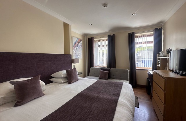 The Bell Guest House