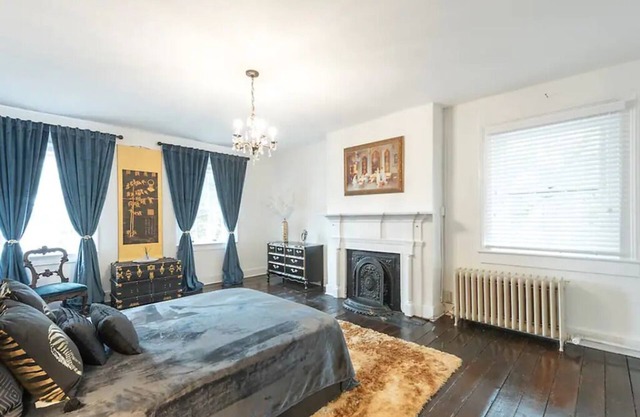 The Blenheim Suite in historic Holladay House
