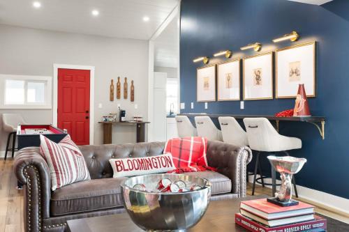 The Clubhouse Walk To Stadiums