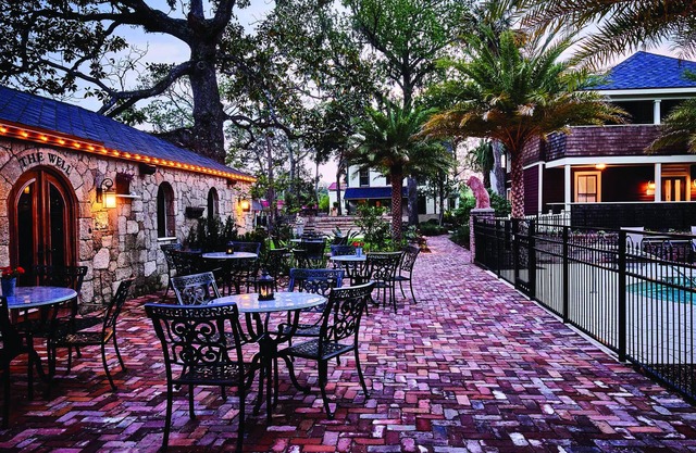 The Collector Inn - Adults Only