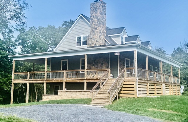 The Creekside- 10 mins from Harrisonburg