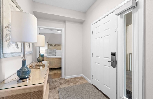 The Crescent 206 by Scenic Stays