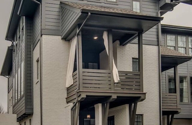 The Dahlia - Walkable to 12 South