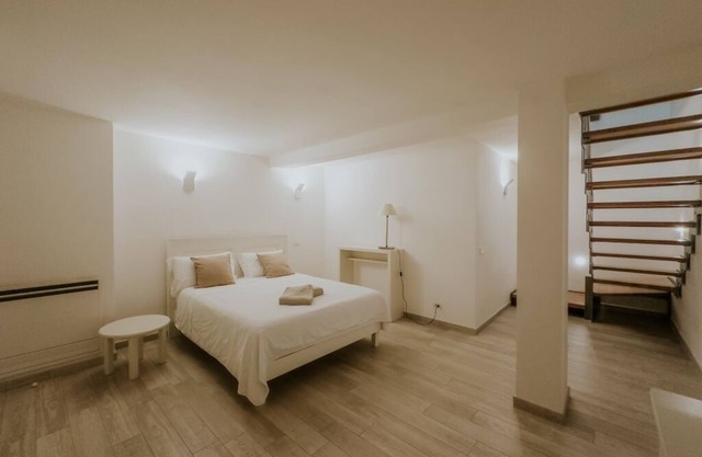 The Dolphin -Ombrina Apartment