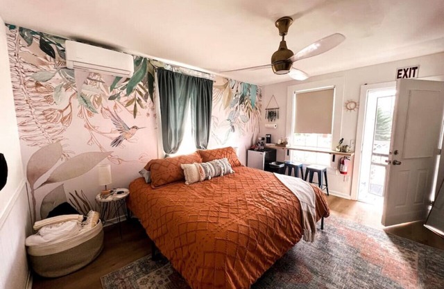 The Dylan Suites 3 - Steps from Downtown & Flagler