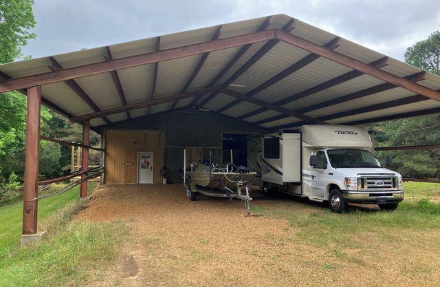 The Get-A-Way at Grenada lake