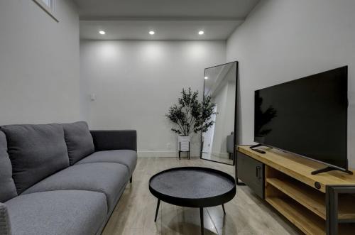 The Gridline NDG MTL 2BR Retreat