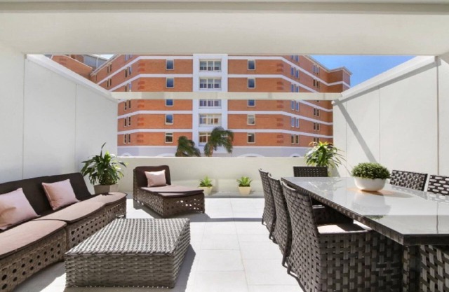 THE HARMONY SUITE | WIFI , Short walk to beach | Accom Holidays