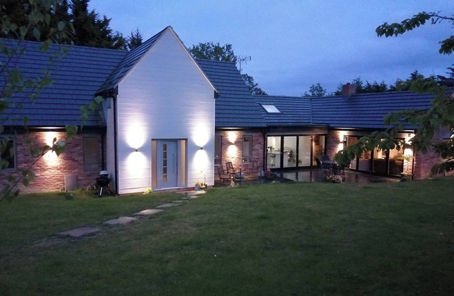 The Highlands, 5 bed 5 bath, large spacious house