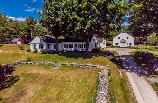 The Hive Newly Renovated Chic Farmhouse and Barn
