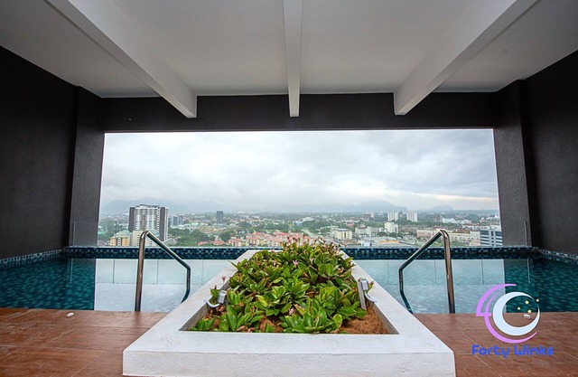 THE HORIZON IPOH BY 40 WINKS