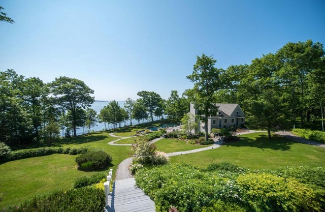 The Inn at Ocean's Edge