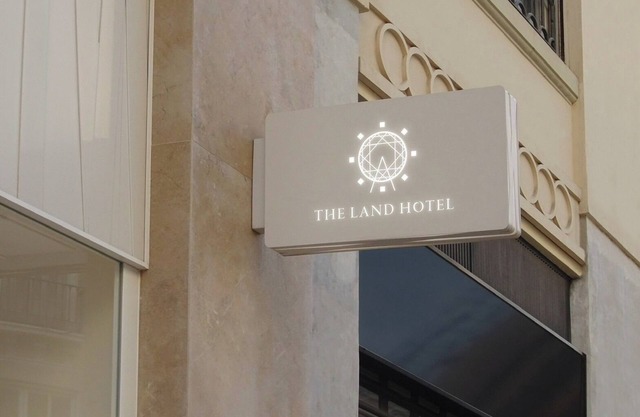 THE LAND HOTEL L/Arao Kumamoto