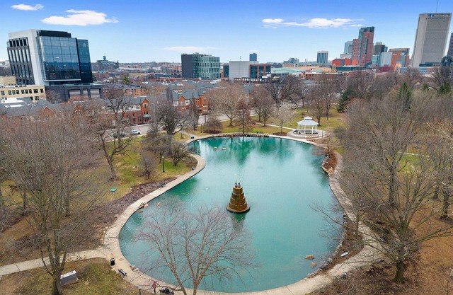 The Luxe Pearl Residences 870 – Chic Getaway for 2 in Desirable Short North!