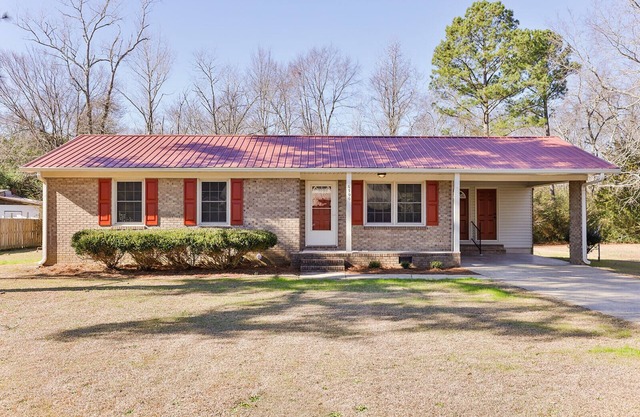 The McClellan Home w/King suite!