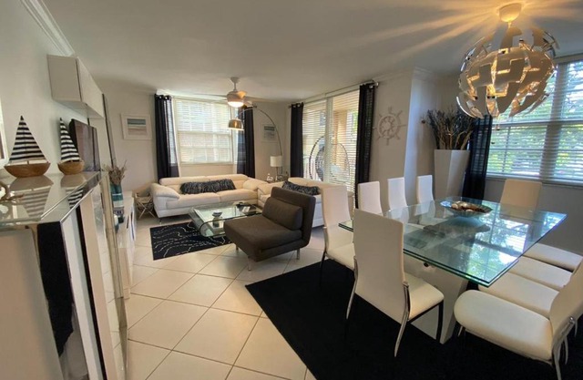 The Nautical! Amazing 3Bed 2Bath Apartment at Aventura Yacht Club