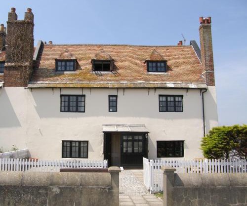 The Old Customs House - Mudeford Quay