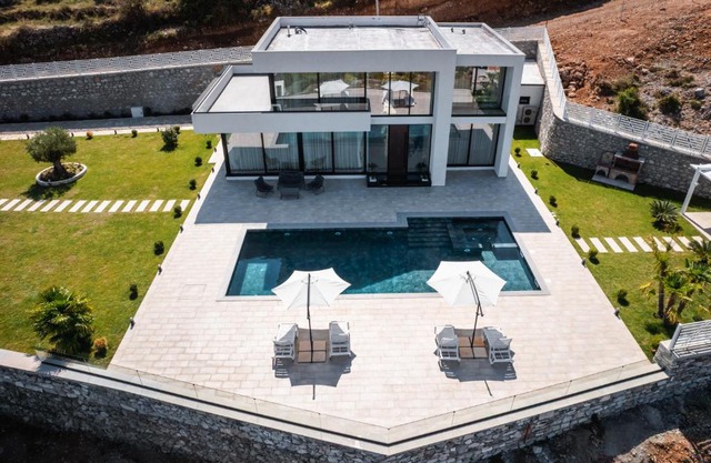 The Panoramic Villa