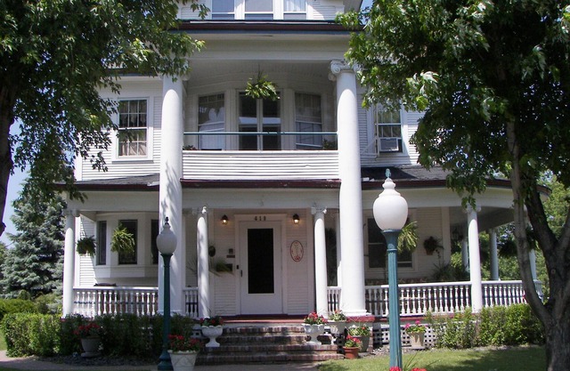 The Pillar Inn