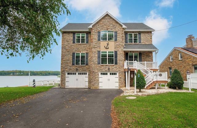 The Pointe at Locust Point is on the Elk River on the Upper Chesapeake Bay