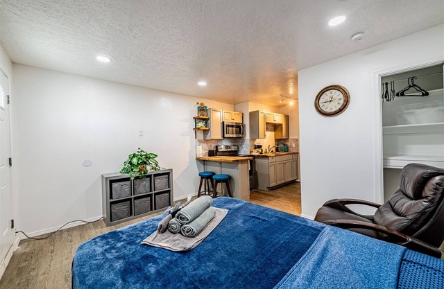 The Princeton Suite 12- Studio | 1 Bed, 1 Bath