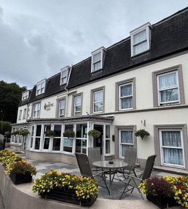 The Queens Inn