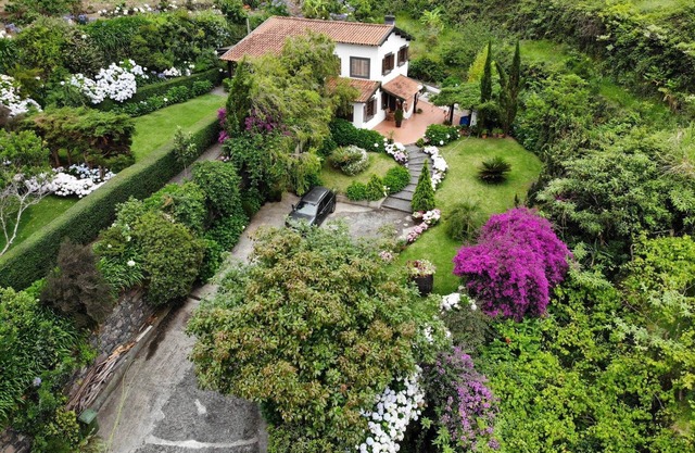 The REFUGE is the perfect place to relax in harmony with nature.