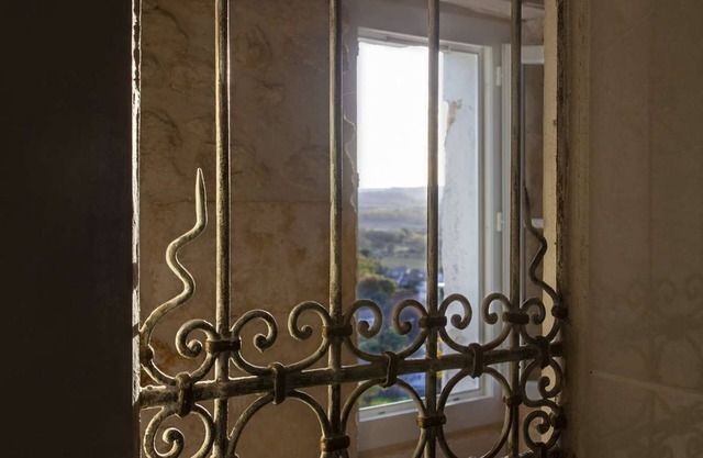 The "Reine Margot" room