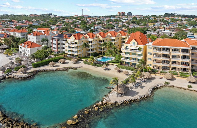 The Roof, Beau Rivage, Renovated apartment with sea view and private beach