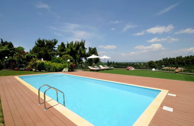 The Sani Jewels, Villa Anna