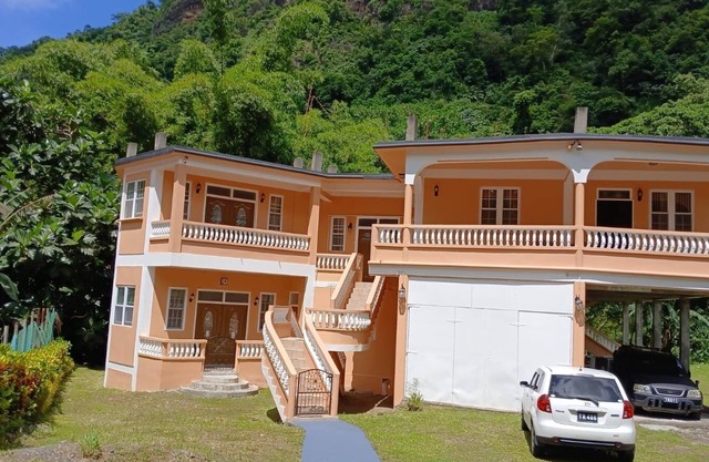 The Seclusive Mansion, Copthall
